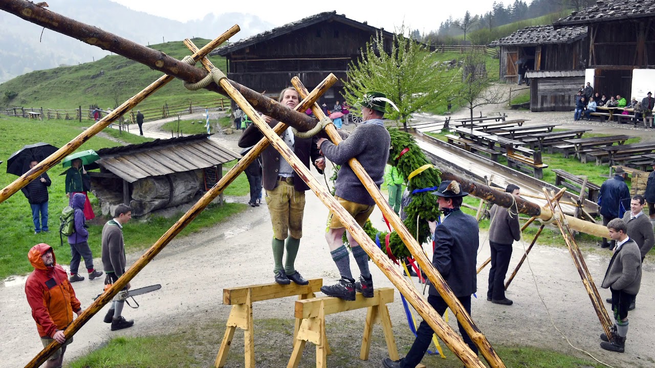 Maibaumaufstellen 2017